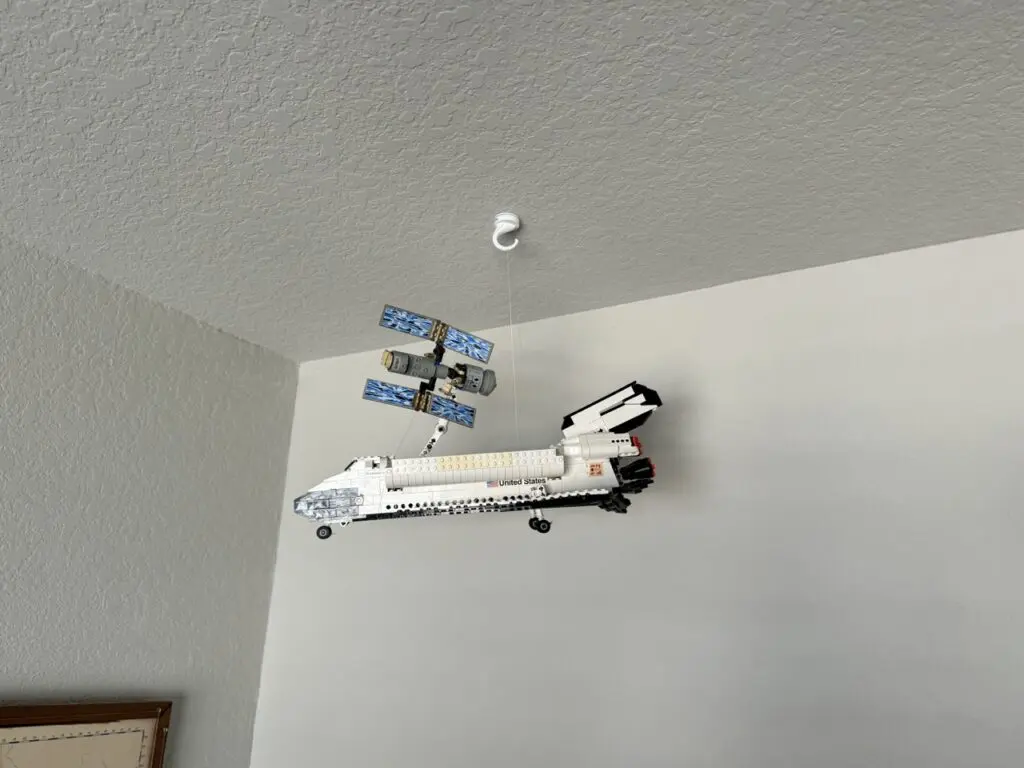 NASA Space Shuttle Discovery Lego Set